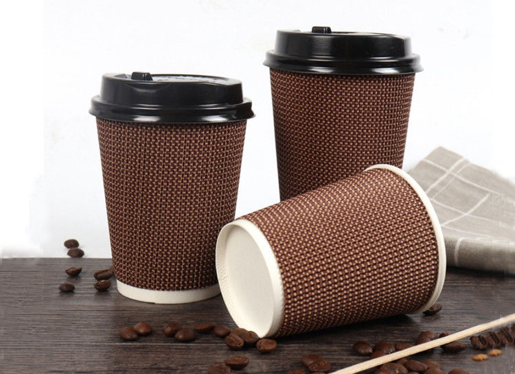 90mm Mulut Tiga Lapisan Cangkir Kopi Sekali Pakai Bergelombang 16oz